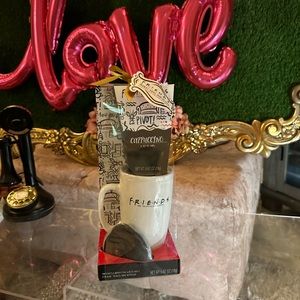Friends the television series travel mug gift set includes cappuccino latte mix
